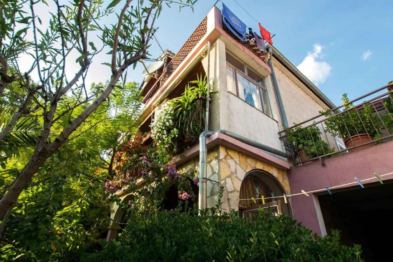 Apartments In Starigrad-Paklenica 6846